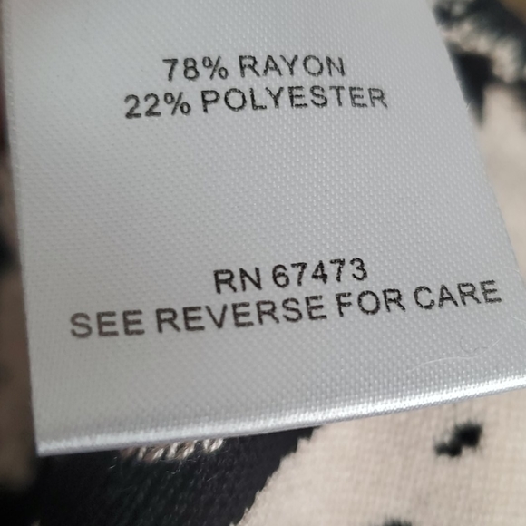 Taylor XL Beige/Black Houndstooth sweater dress - Picture 5 of 8